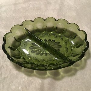 Fairfield Anchor Hocking Green Olive/Avocado Oval Glass Relish Dish 2 dividers
